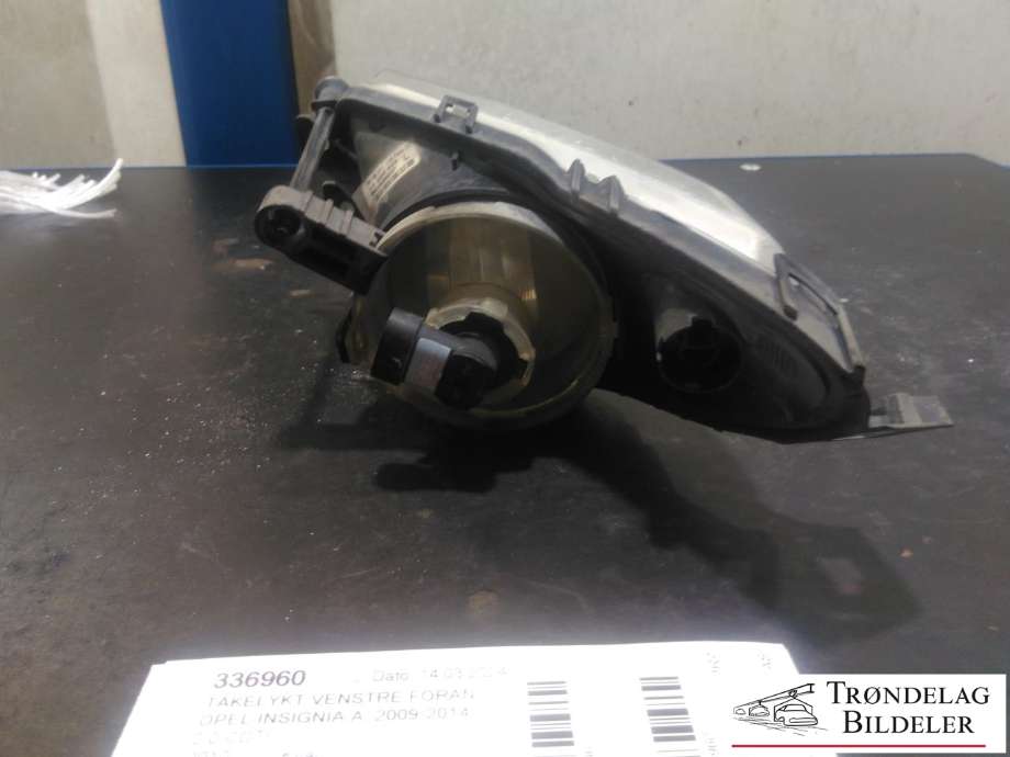 Tåkelykt venstre foran til Opel Insignia A 2009-2014  (13 226 828|662588537|)