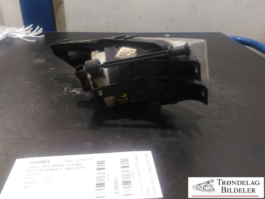 Tåkelykt høyre foran til Opel Insignia A 2009-2014  (13 226 829|662588537|)