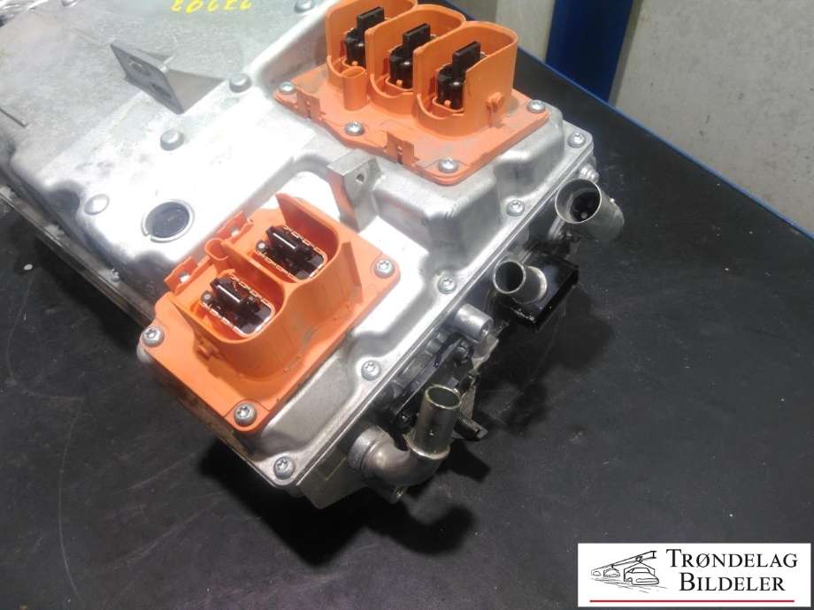 DCDC converter hybrid til Volvo V60 / V60 CC 2018-->> (Type II)  (VOLVO|32144041|)