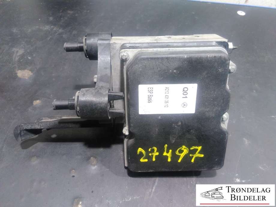 ABS sentral til Mercedes E-Klasse 2009-2013 (Fase 1) (W212) (W212) (A 212 431 36 12|A 218 431 33 12|A 212 900 59 06)
