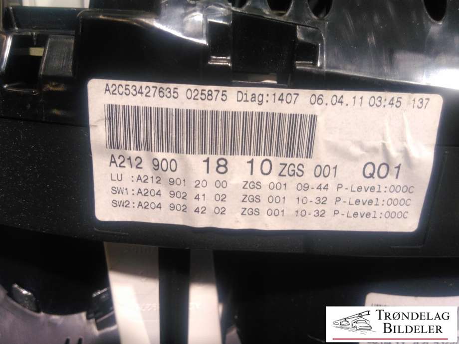 Instrumentpanel til Mercedes E-Klasse 2009-2013 (Fase 1) (W212) (W212) (A2C53257171|)