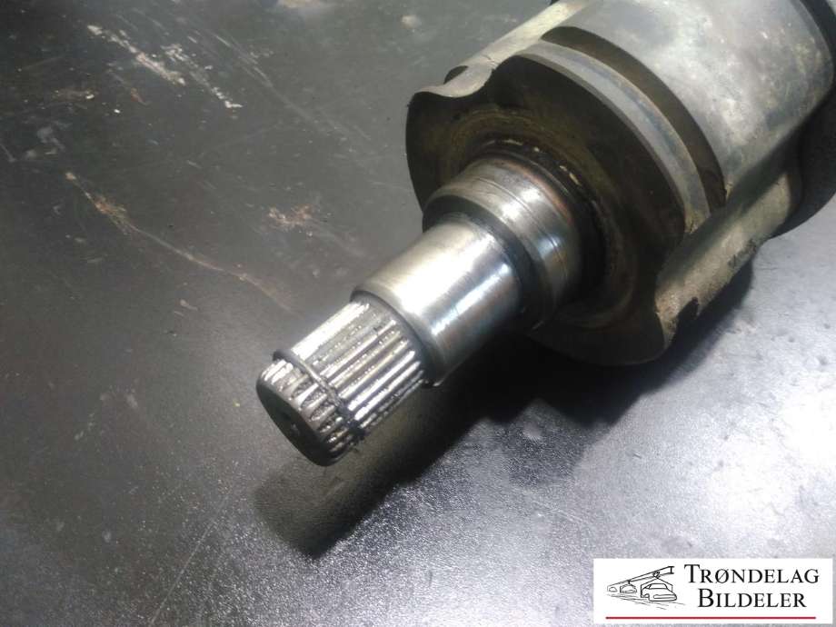 Drivaksel venstre foran, diesel/automat til Toyota Land Cruiser 90 1996-2002  (4343035030|)
