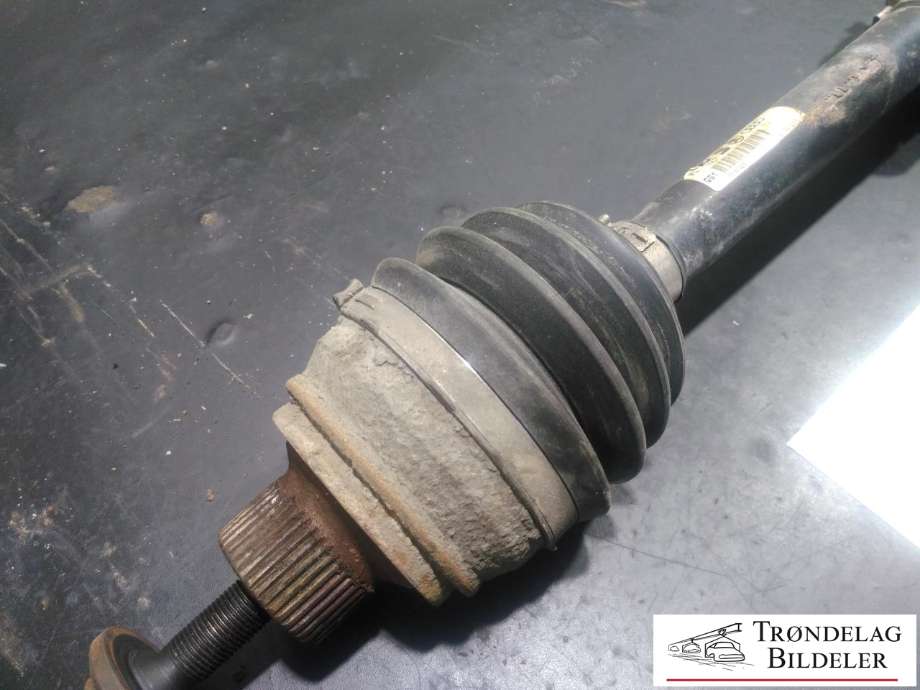 Drivaksel høyre foran, diesel/automat til Audi A6, Allroad 2012-2014 (Type III, Fase 1) (C7) (C7) (4G0 407 271 F|)