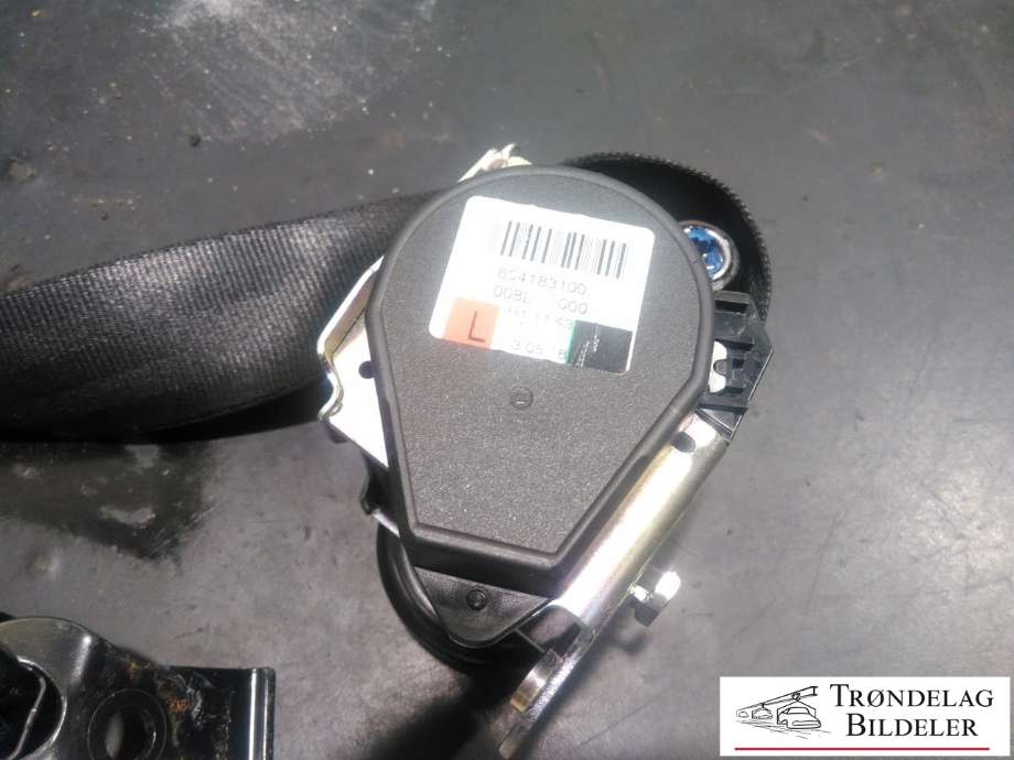 Sikkerhetsbelte foran venstre til Audi A3 2009-2012 (Type II, Fase 2)  (8P4 857 705 B|)