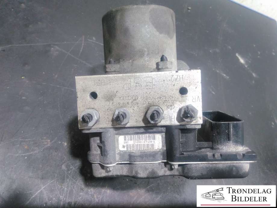 ABS sentral til Audi Q5 2008-2012 (Type I, Fase 1)  (8R0 907 379 G|)