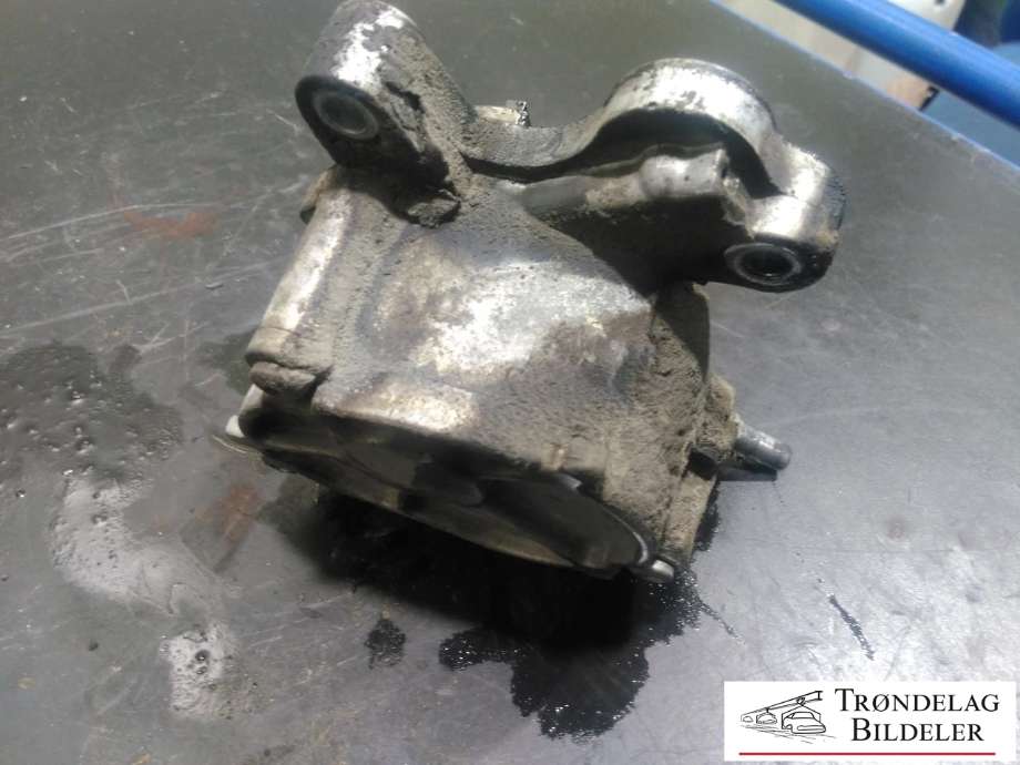 Vakuumpumpe til Volvo V50 2004-2007 (Fase 1)  (BOSCH|3M5Q-2A451-BF|3M5Q-2A451-BE|3M5Q-2A451-BD|3M5Q-2A451-BC|3M5Q-2A451-BB|3M5Q-2A451-BA|1 764 931|1 669 354|1 543 837|1 479 777|1 313 802|1 231 918|9651857980|9672130780|9683054680|9801888780|4565 69|4565 79|4565 87|30725133|30725793|30725859|8653647)