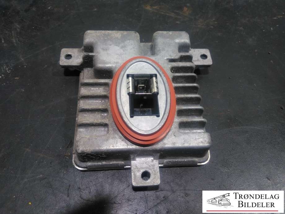 Styreenhet xenon/ballast til BMW 5-Serie 2010-2017 (F10/F11) (F10/F11) (7 237 647|)