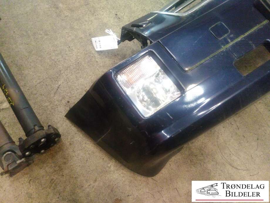Støtfanger foran til Cadillac SRX 2006-2009 (19121107|)