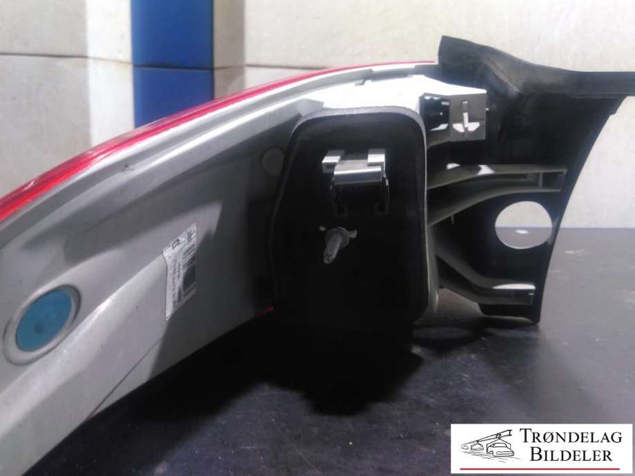 Baklykt høyre ytre til Peugeot 508 2011-2014 (Type I, Fase 1)  (6351 LY|)