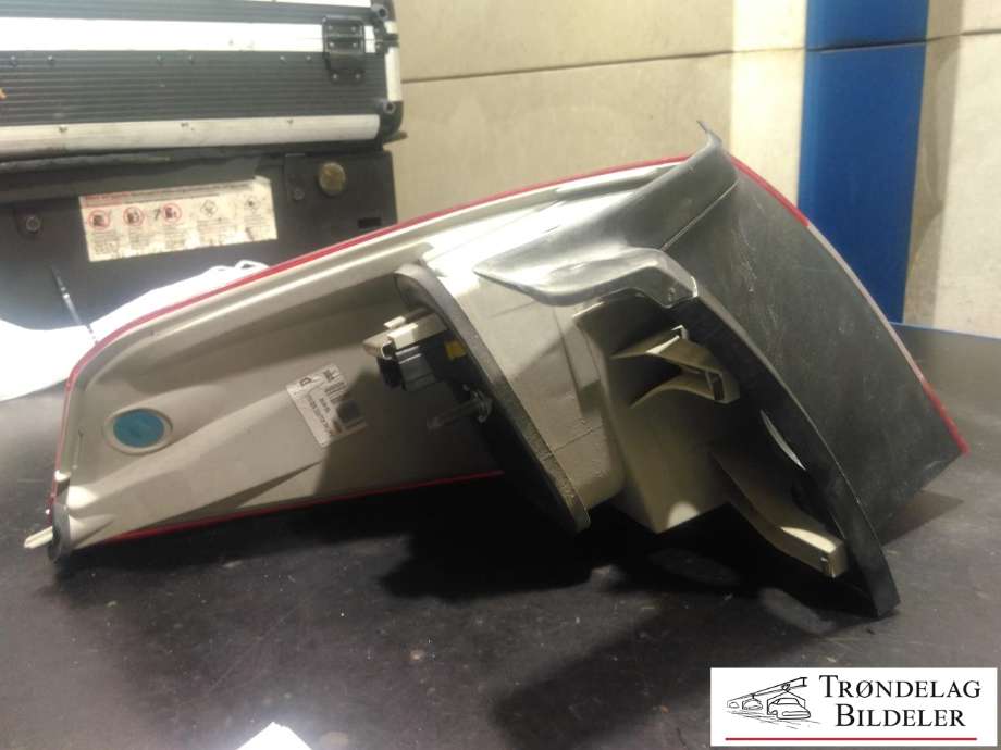 Baklykt høyre ytre til Peugeot 508 2011-2014 (Type I, Fase 1)  (6351 LY|)