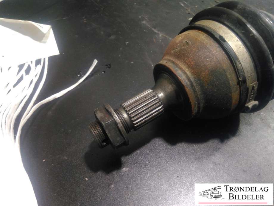 Drivaksel høyre foran, diesel/automat til Peugeot 5008 2010-2017 (Type I) (96 775 228 80|16 064 986 80|)