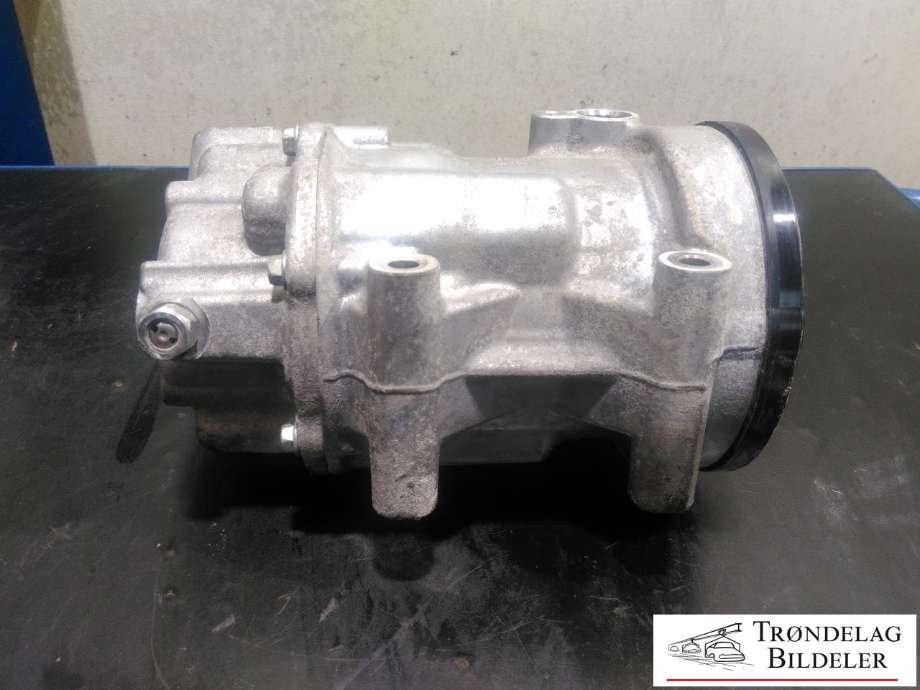 Aircondition kompressor hybrid til Toyota Corolla Cross 2022-->>  (042400-1192|)