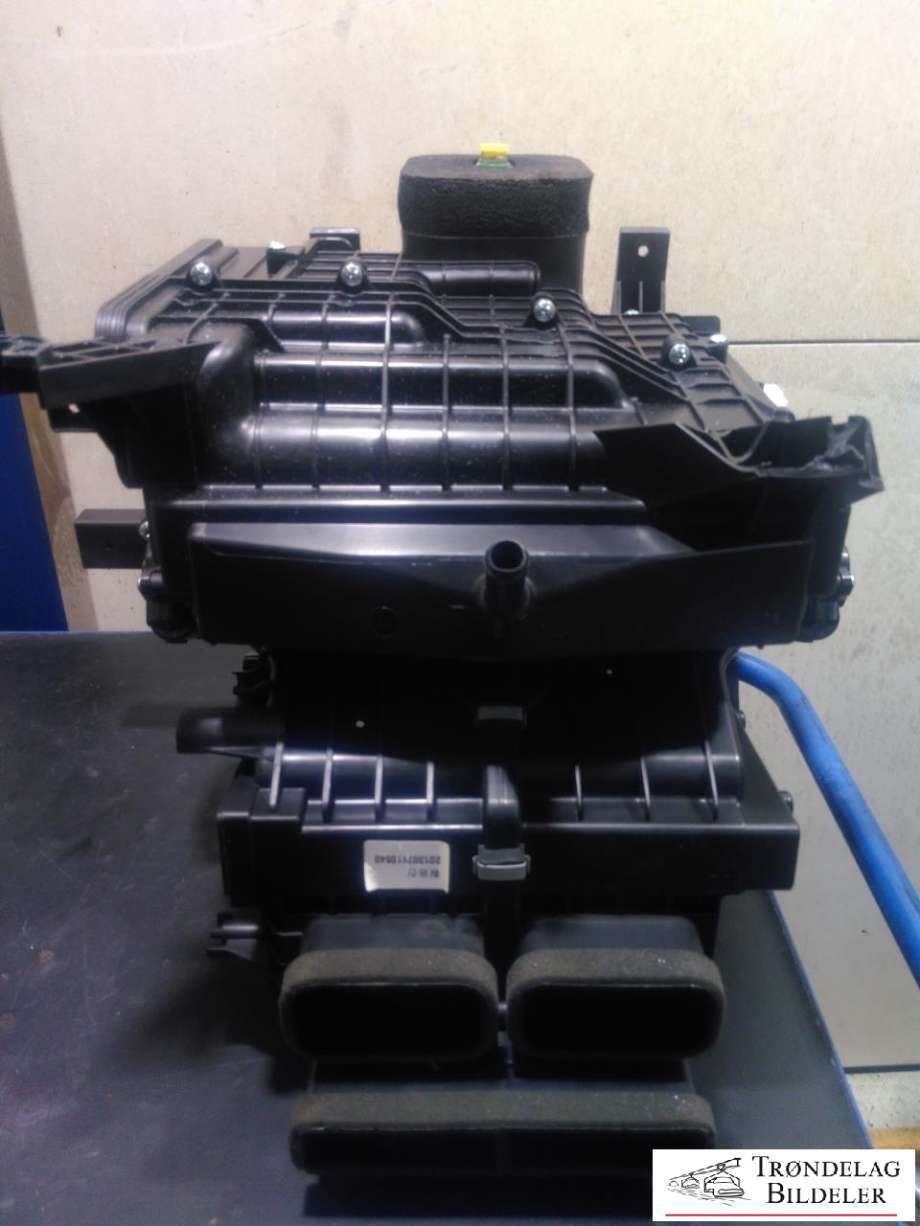Varmeapparat til Tesla Model S, 2013-2016 (Fase 1)  (6007378-00-G)