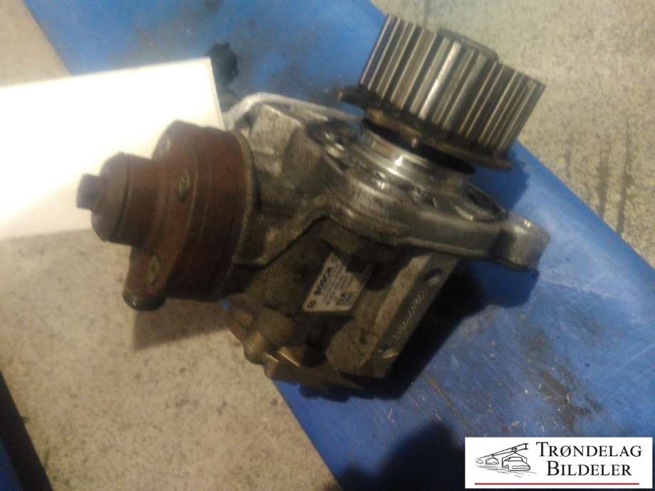 Dieselpumpe til Peugeot Partner 2008-2015 (Type II, Fase 1)  (BOSCH|0445010516|9688499680|)