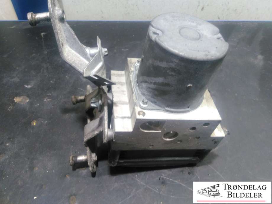 ABS sentral til Mercedes CLS 2004-2010 (C219) (C219) (A 211 431 20 12|A 211 431 20 12 80|)