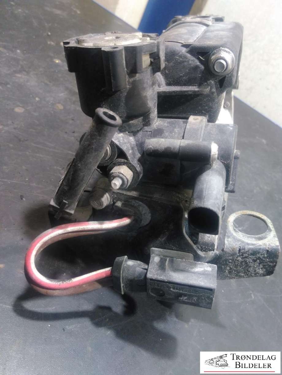 Kompressor nivå/luft til Mercedes CLS 2004-2010 (C219) (C219) (3Z01011000|)
