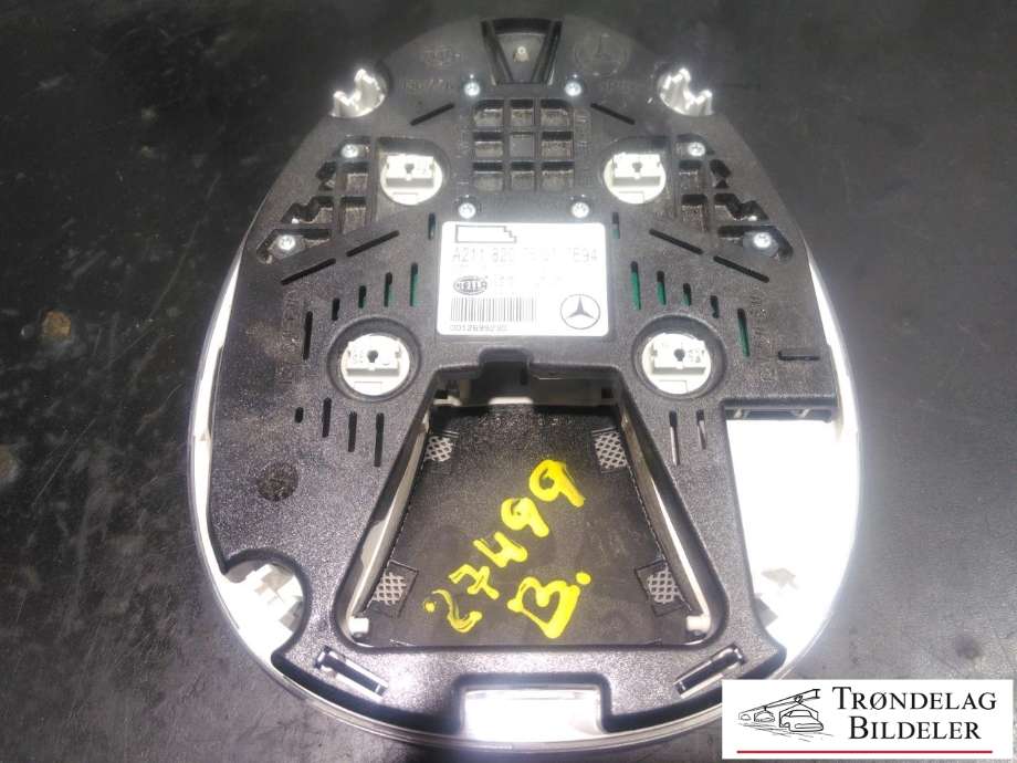 Taklyspanel til Mercedes CLS 2004-2010 (C219) (C219) (A2118207501|)