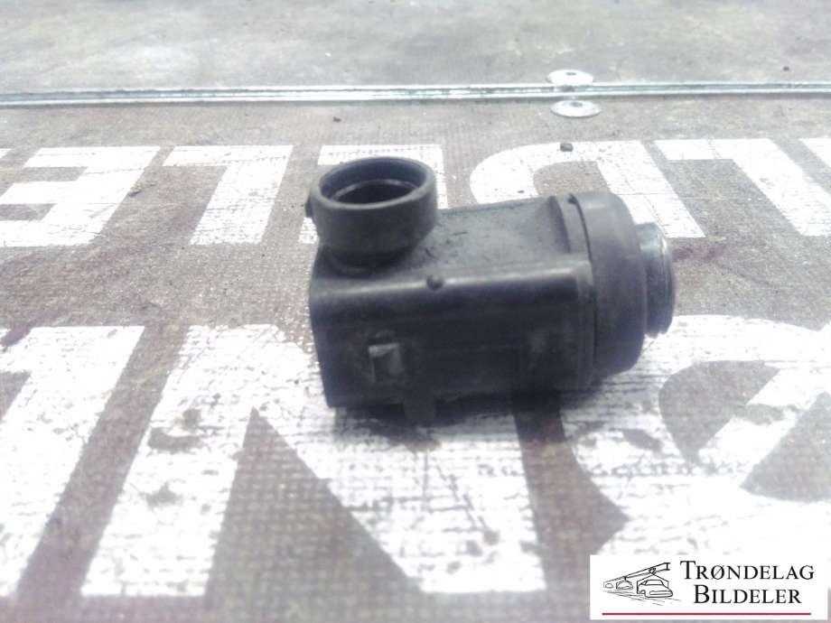 Parkeringssensor foran til Mercedes CLS 2004-2010 (C219) (C219) (001 542 74 18|0 263 003 167|)