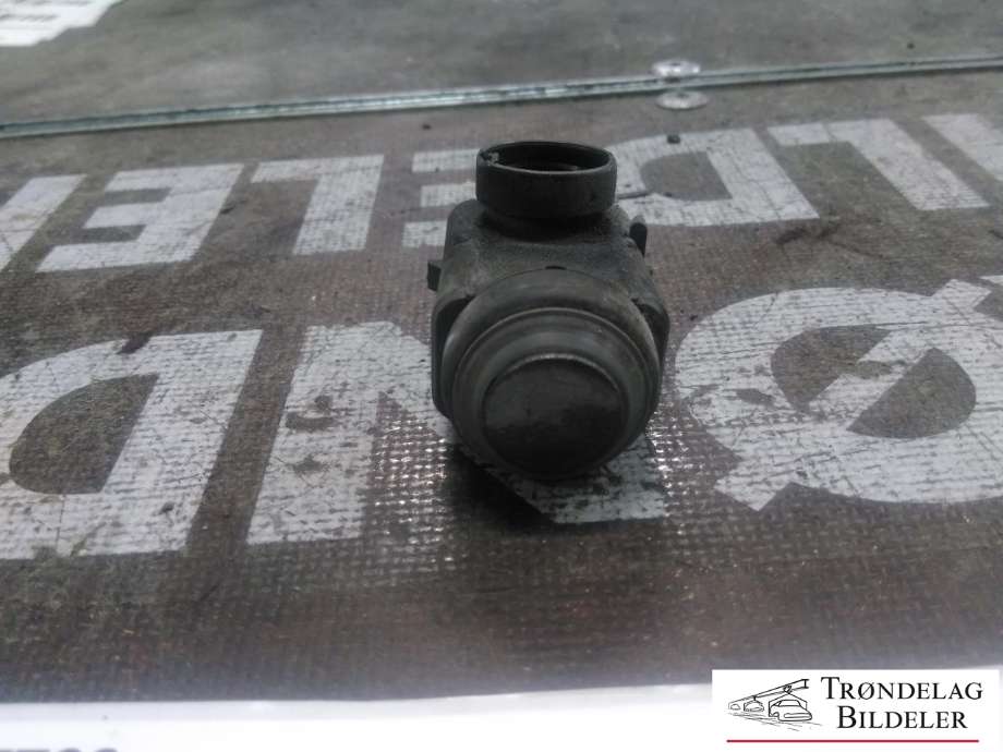 Parkeringssensor foran til Mercedes CLS 2004-2010 (C219) (C219) (001 542 74 18|0 263 003 167|)