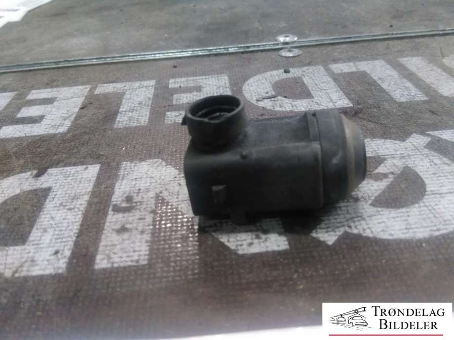 Parkeringssensor foran til Mercedes CLS 2004-2010 (C219) (C219) (001 542 74 18|0 263 003 167|)