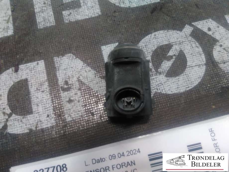 Parkeringssensor foran til Mercedes CLS 2004-2010 (C219) (C219) (001 542 74 18|0 263 003 167|)