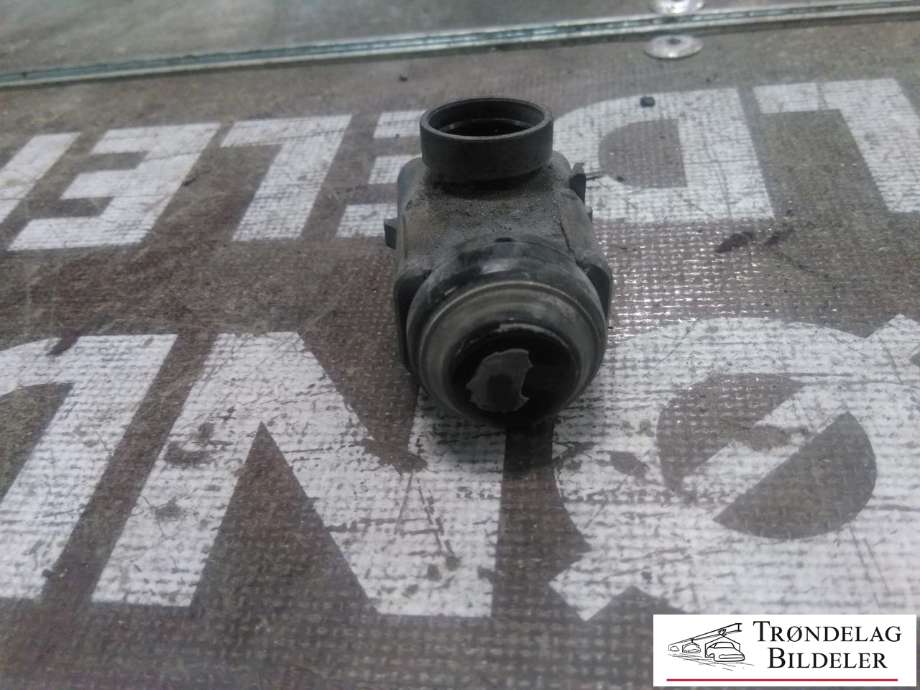 Parkeringssensor foran til Mercedes CLS 2004-2010 (C219) (C219) (001 542 74 18|0 263 003 167|)