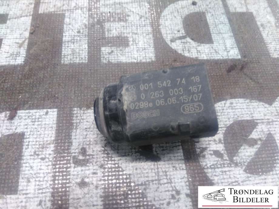 Parkeringssensor foran til Mercedes CLS 2004-2010 (C219) (C219) (001 542 74 18|0 263 003 167|)