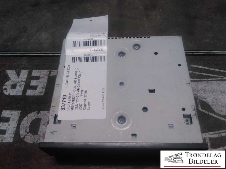 Bilstereo til Mercedes CLS 2004-2010 (C219) (C219) (HERMAN/BECKER|A 211 870 10 85 001|)
