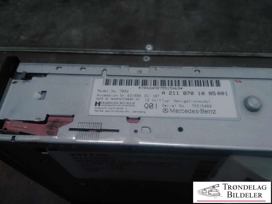 Bilstereo til Mercedes CLS 2004-2010 (C219) (C219) (HERMAN/BECKER|A 211 870 10 85 001|)