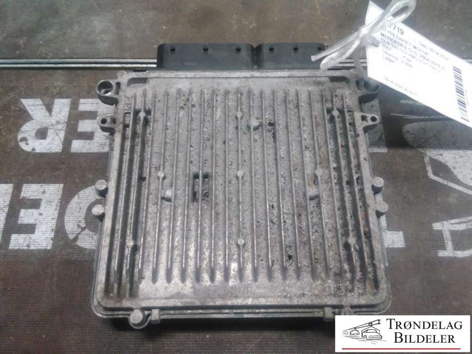 Styreenhet motor til Mercedes CLS 2004-2010 (C219) (C219) (BOSCH|A 642 150 89 78|0 281 013 708|)
