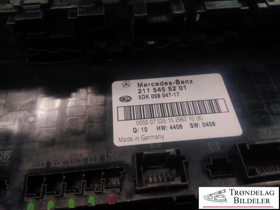 Styreenhet (SAM - Signal Acquisition Module) til Mercedes CLS 2004-2010 (C219) (C219) (MERCEDES-BENZ|211 545 52 01|5DK 008 047-17|)