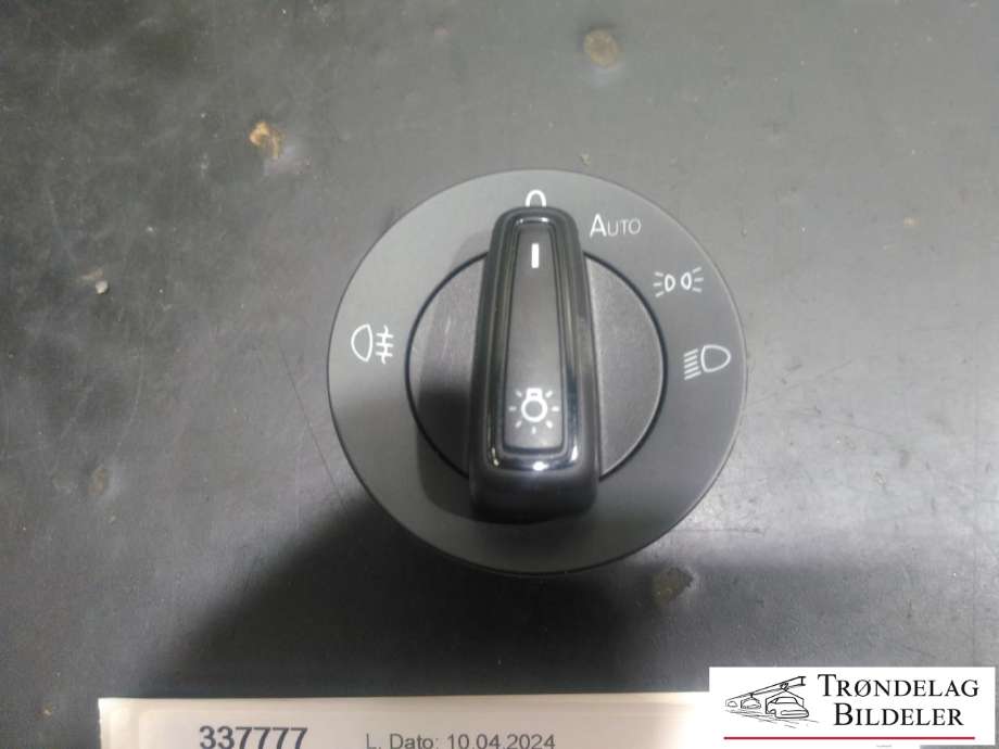 Bryter lys til VW Transporter / Caravelle 2019-->> (T6.1) (T6.1) (VW AG|5G0 941 431 AQ|)