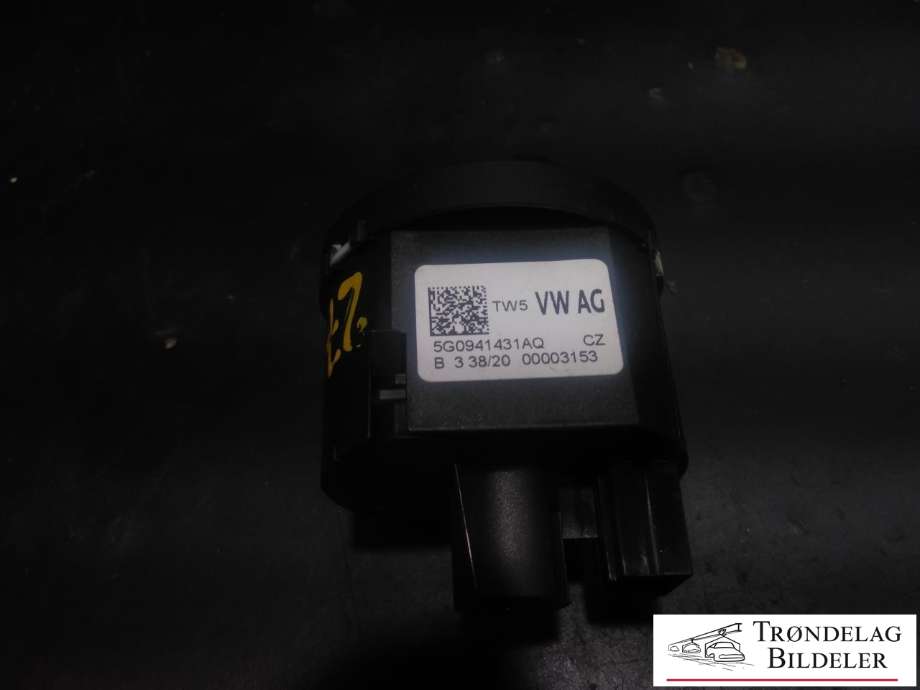 Bryter lys til VW Transporter / Caravelle 2019-->> (T6.1) (T6.1) (VW AG|5G0 941 431 AQ|)