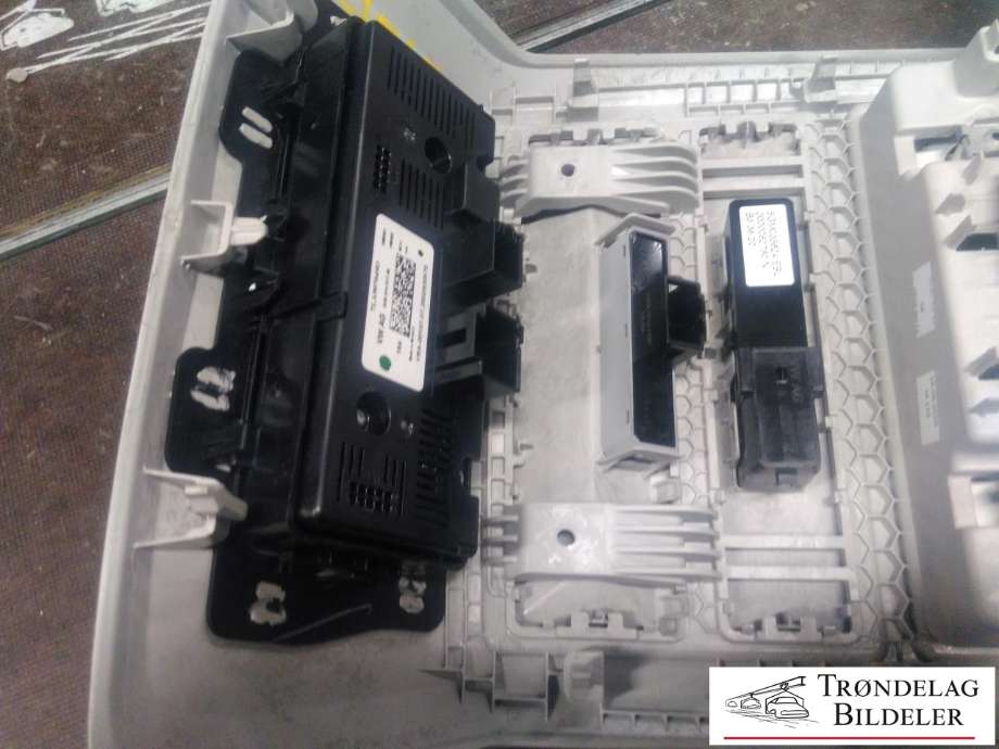 Taklyspanel til VW Transporter / Caravelle 2019-->> (T6.1) (T6.1) (7C0 947 099 G|)