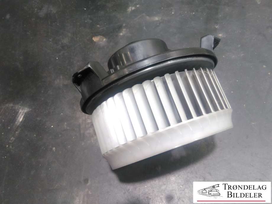 Varmeapparat motor til Toyota Land Cruiser 120 2002-2009  (TOYOTA|194000-5310|)