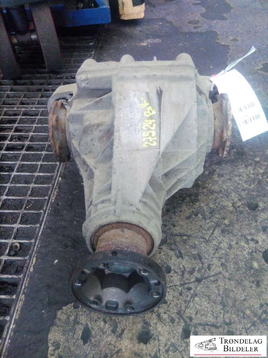 Kardang klokke bak til VW Touareg 2003-2007 (Type I, Fase 1)  (0AB525015|)