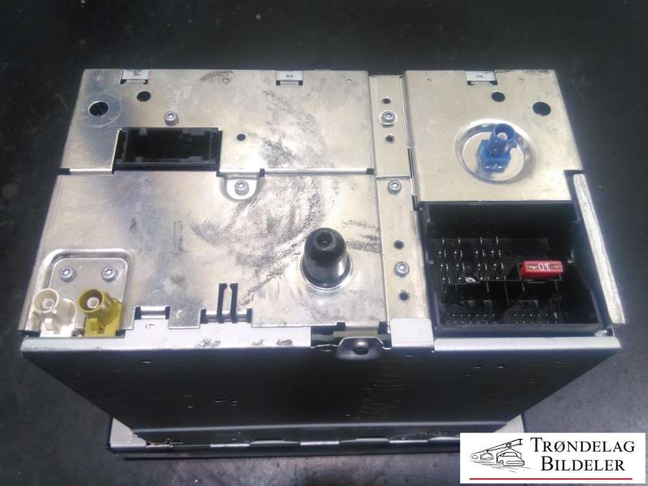 Bilstereo navigasjon til VW Touareg 2003-2007 (Type I, Fase 1)  (7L6035191|)