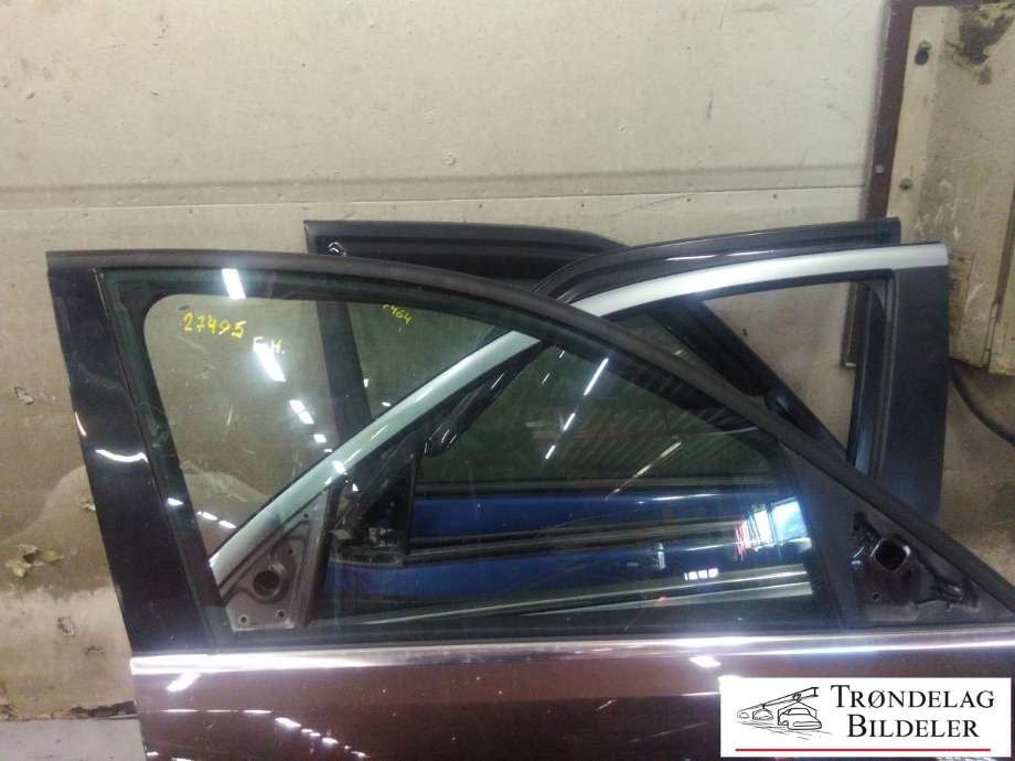 Dør høyre foran til Audi Q5 2008-2012 (Type I, Fase 1)  (8R0 831 052 E|)