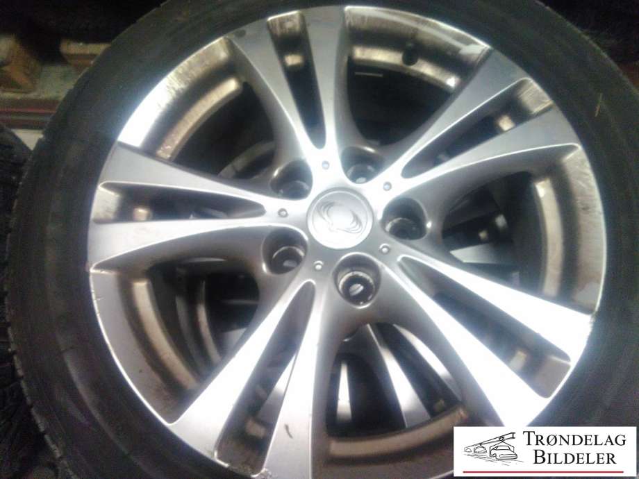 Hjulsett aluminium sommer til SsangYong Rodius 2005-2013 (Type I)  (SOMMERDEKK TRIANGLE/HIFLY|235/50R18 5X130 6.5JX16 ET43 CB84.1MM|3-7 MM MØNSTERDYBDE|PROD: 09-21 / 01-23)