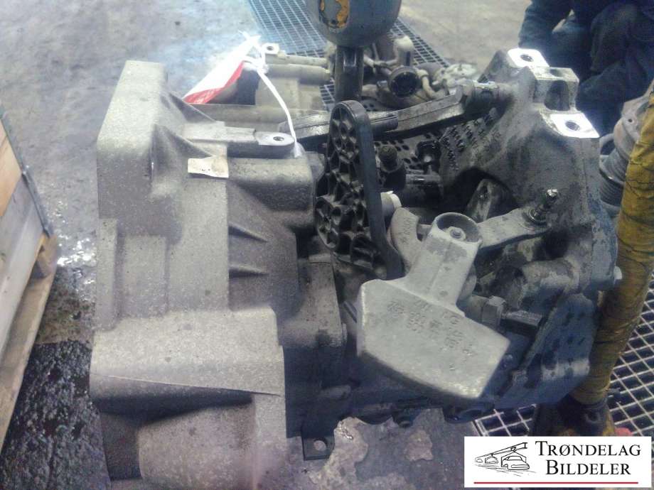 Girkasse manuell 6-trinn til VW Golf VII 2012-2017 (Fase 1) (02S 300 048 P|)