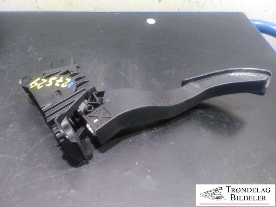Pedal gass til VW Golf VII 2012-2017 (Fase 1)  (5Q1723503F|)