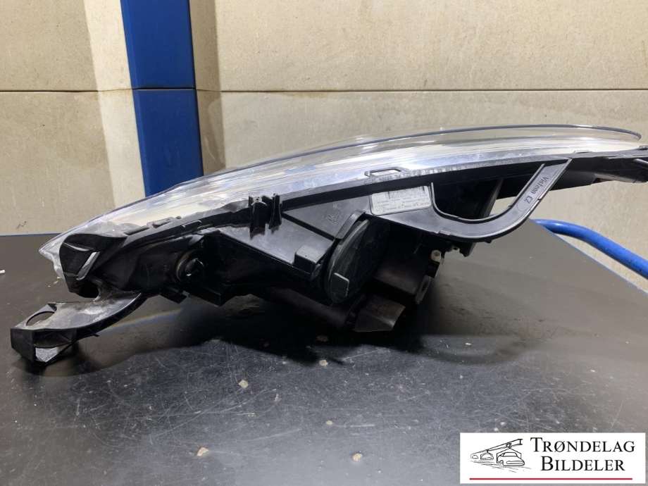 Frontlykt venstre halogen til Citroën DS3 2010-2019  (16 117 971 80|16 227 641 80|)