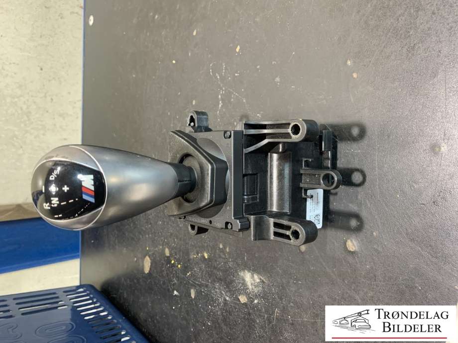 Girstang/girvelger automat til BMW M5 2011-2017 (F10) (F10) (61 31 7 846 583|10091832-01|784658301|61 31 7 846 765|)