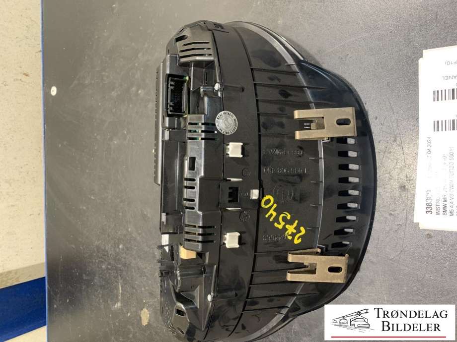 Instrumentpanel til BMW M5 2011-2017 (F10) (F10) (62 10 8 092 911|)