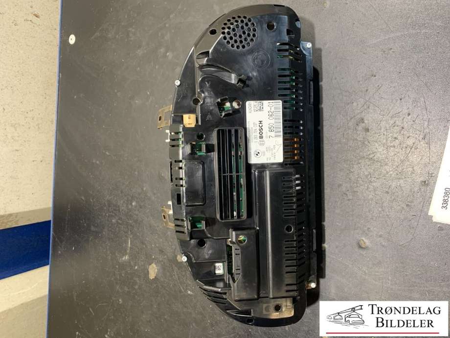 Instrumentpanel til BMW M5 2011-2017 (F10) (F10) (62 10 8 092 911|)