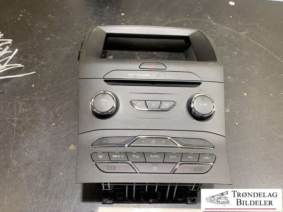 Varmeapparat betjening til Ford S-Max 2015-->> (Type II) (EM2T-18E245-AEG03|)