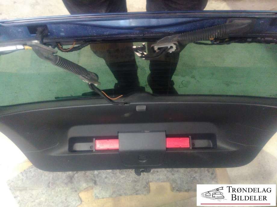 Bakluke combi til VW e-Golf 2014-2017 (Fase 1)  (5G6 827 025 K|5G6 827 025 AB|)