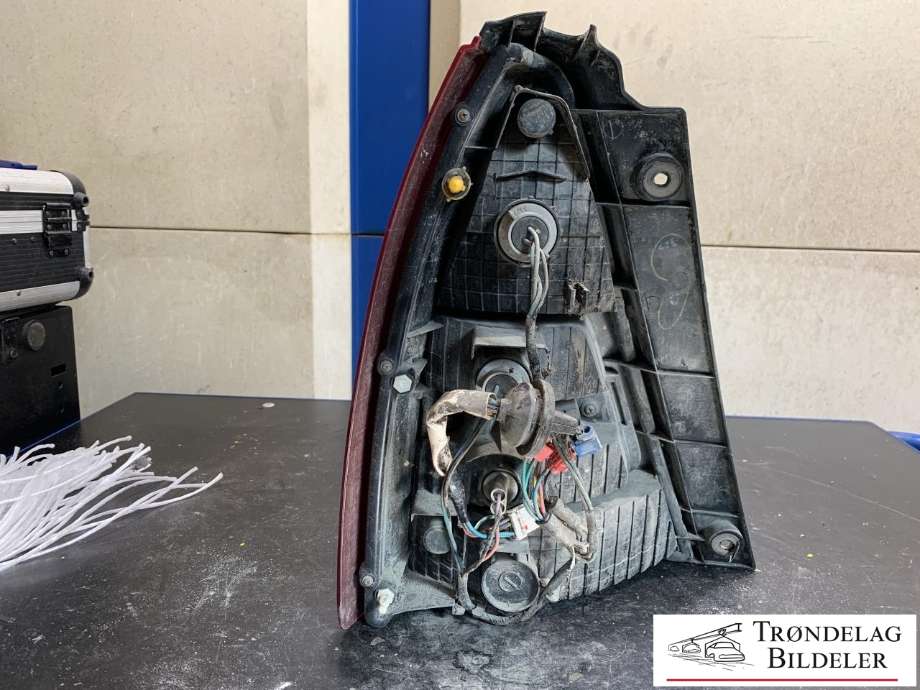 Baklykt høyre ytre til BMW X5 2007-2013 (E70) (E70) (63 21 7 200 818|)