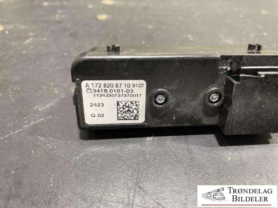 Bryter diverse til Mercedes ML 2011-2015 (Fase 1) (W166) (W166) (A 172 820 87 10|3418.0101-03|)