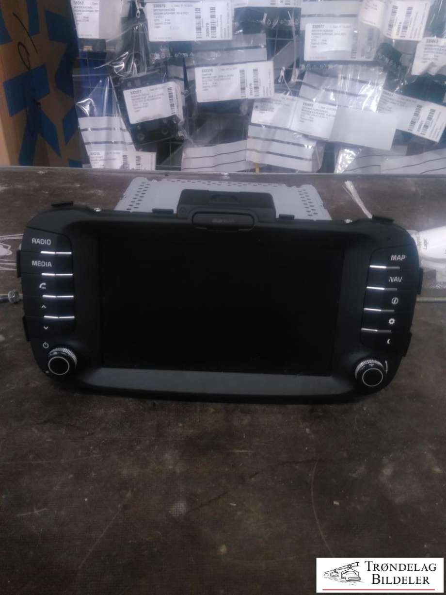 Bilstereo navigasjon til Kia Soul 2014-2019 (Type II) (96560E4111CA|)